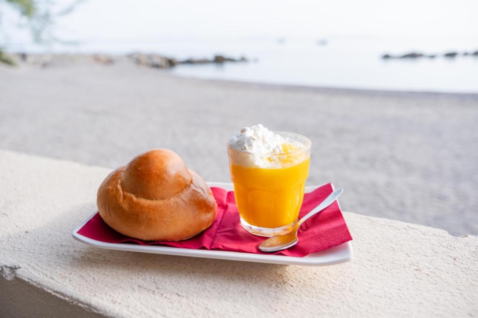 Testa Di Monaco Natural Beach Capo dʼOrlando Eksteriør bilde